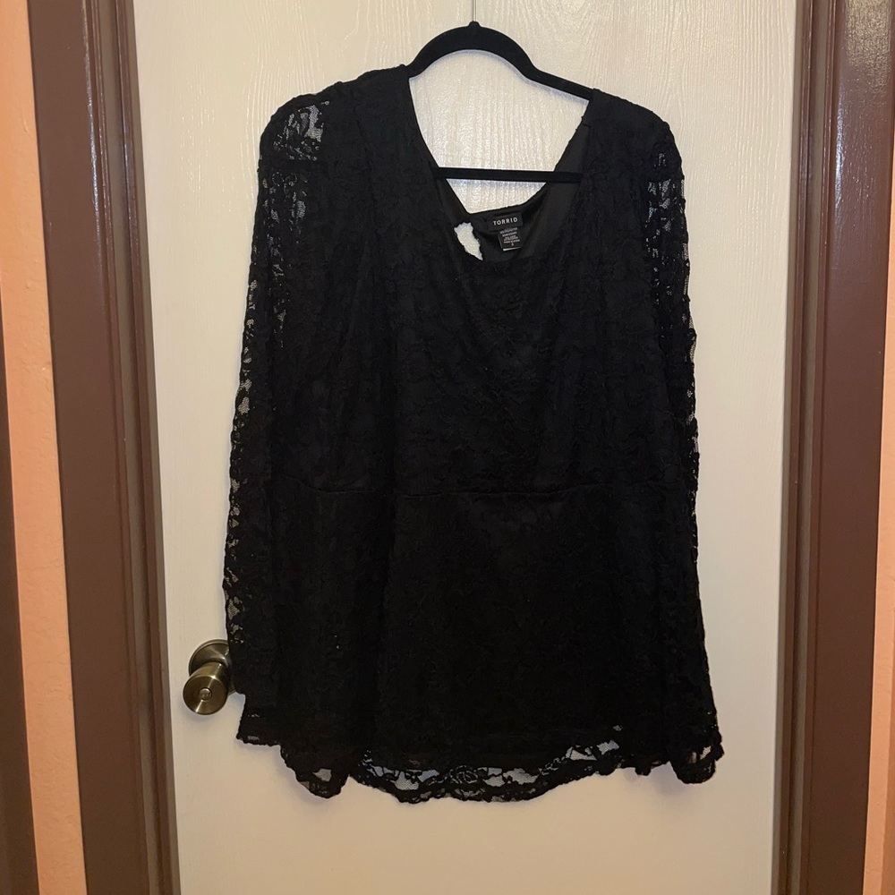 Torrid Long Sleeve Lace Peplum Size 3
